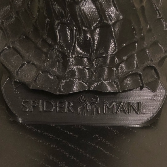 Spider-Man Busk - Picture 4 of 4